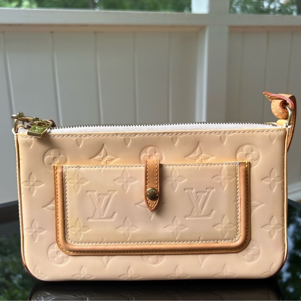 Authentic Louis Vuitton Mallory mini bag classic monogram vernis Y2K - Picture 2 of 14